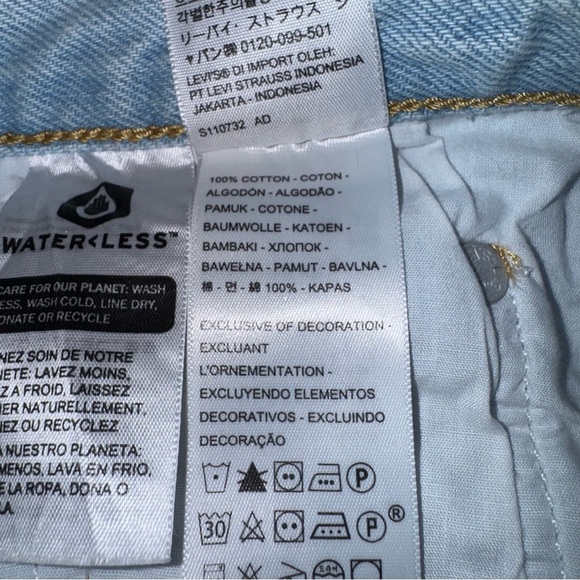 LEVI’S Ribcage Straight Ankle In Ojai Shore Light Wash Distressed Size 28 - Picture 11 of 16